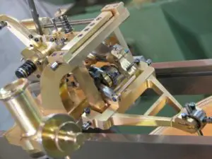 Réparation de pièces d'horloge